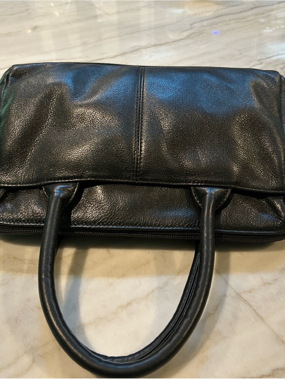 Etienne Aigner Black Leather Handbag Gold Hardware - Picture 5 of 10